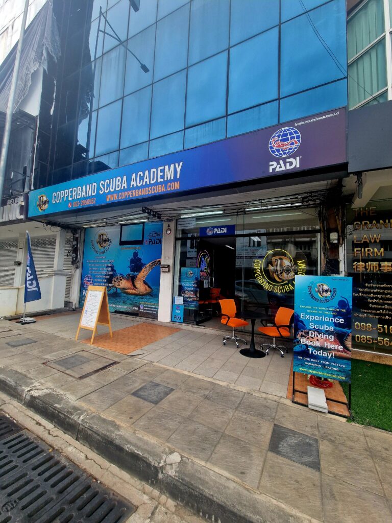 Copperband Scuba Academy a Pattaya Dive Centre Shop front.